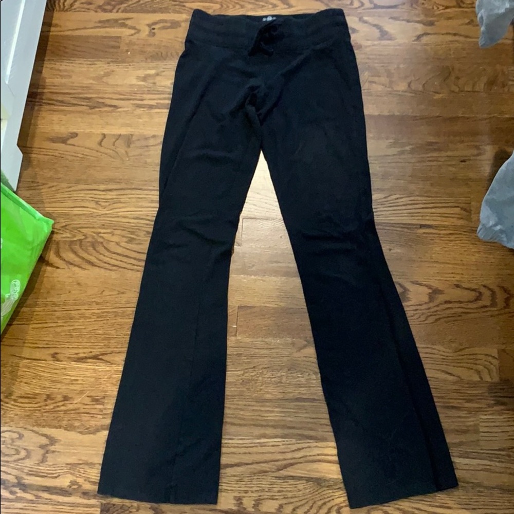 Yoga pants